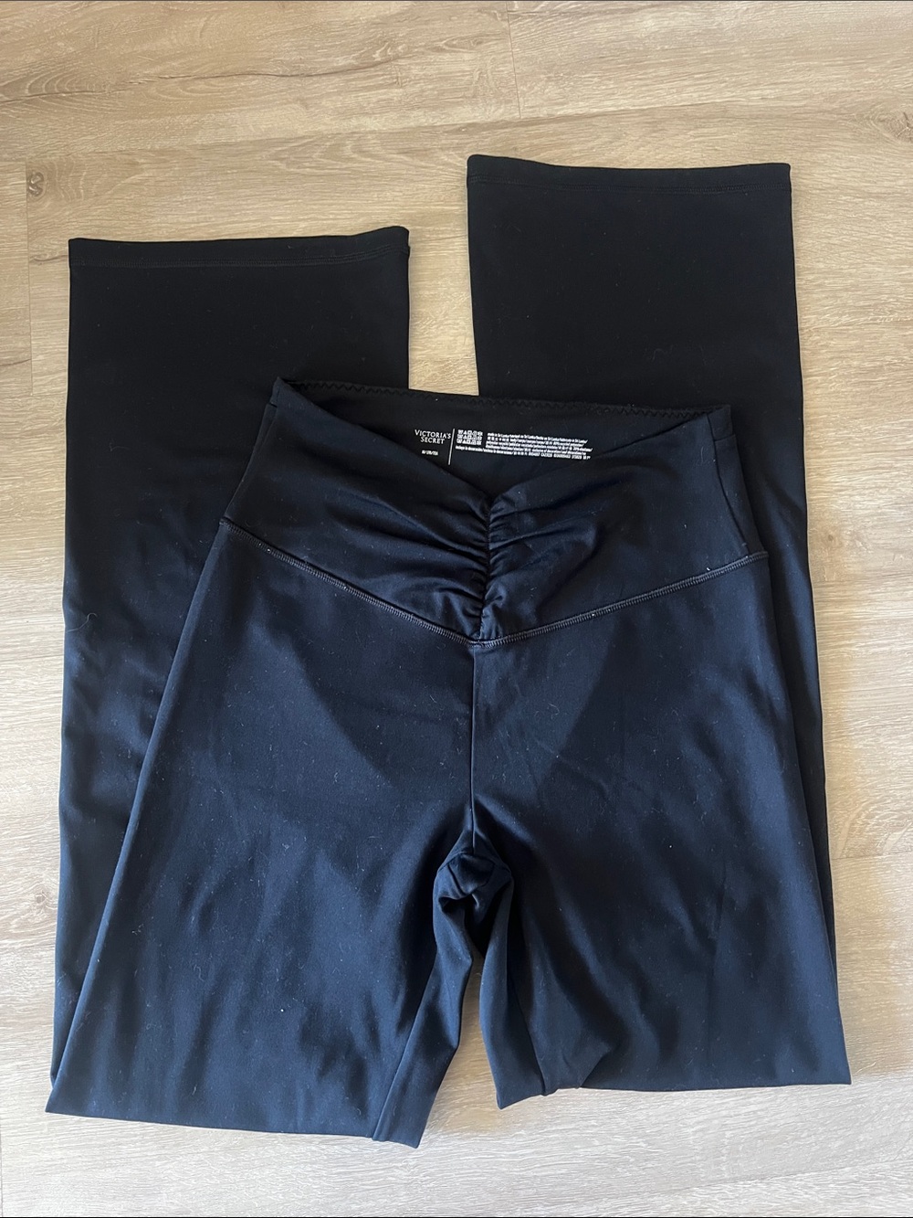 Victoria’s Secret Flare Leggings